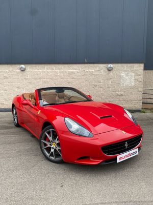 Ferrari California 4.3 V8 (4 plazas)  - Foto 18