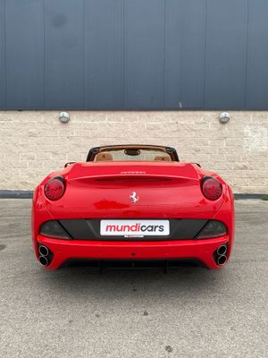 Ferrari California 4.3 V8 (4 plazas)  - Foto 21