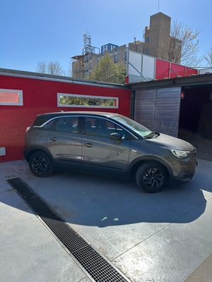 Opel Crossland X 1.2 81kW Design Line 120 Aniversario S/S  - Foto 5