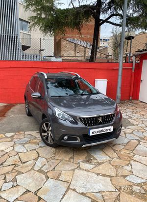 Peugeot 2008 Allure 1.2 PureTech 81KW (110CV) Auto  - Foto 4