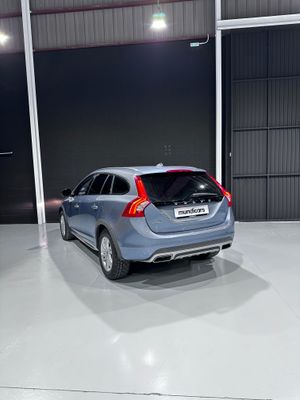 Volvo V60 2.0 D3 Plus  - Foto 8