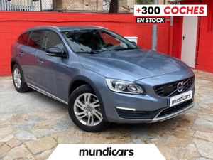 Volvo V60 Cross Country 2.0 D3 Plus  - Foto 2