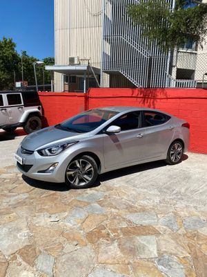 Hyundai Elantra 1.6 MPI Klass  - Foto 8