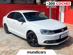 Volkswagen Jetta 1.2 TSI 105cv Advance Bluemotion Tech  - Foto 2