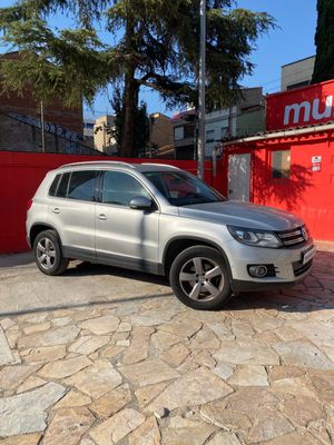 Volkswagen Tiguan 2.0 TDI 140cv DSG 4Motion Sport BMT  - Foto 4