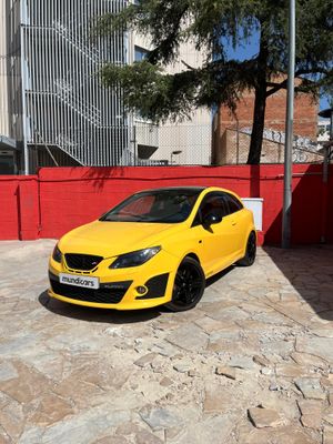 Seat Ibiza SC 1.4 TSI 180cv Cupra DSG  - Foto 8