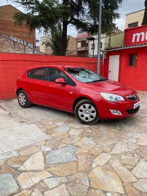 Opel Astra 1.4 Essentia  - Foto 5