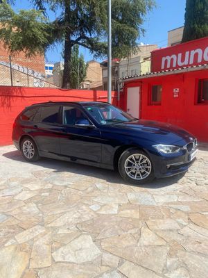 BMW Serie 3 320d xDrive Touring  - Foto 5