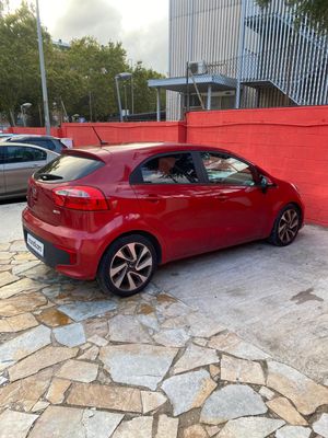 Kia Rio 1.2 CVVT 84CV Drive  - Foto 12