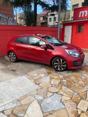 Kia Rio 1.2 CVVT 84CV Drive  - Foto 4