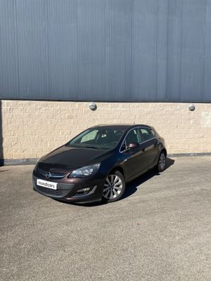 Opel Astra 1.4 Turbo Excellence  - Foto 8