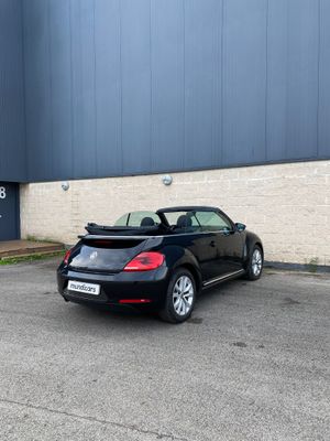 Volkswagen Beetle Cabrio Design 2.0 TDI 110CV BMT  - Foto 14