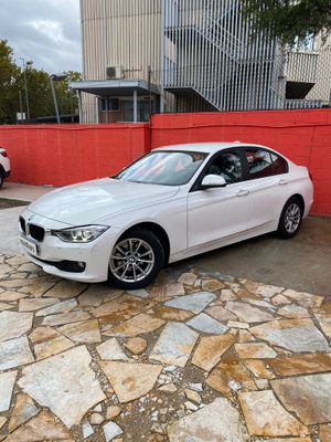 BMW Serie 3 318d  - Foto 6