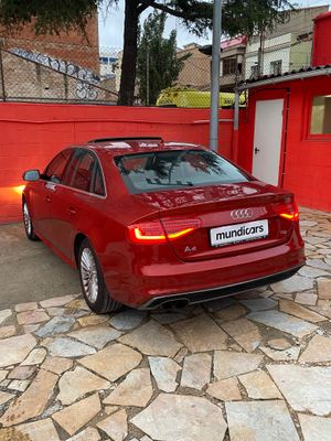 Audi A4 2.0 TDI 150cv S line edition  - Foto 8