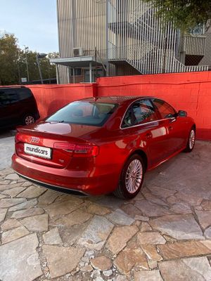 Audi A4 2.0 TDI 150cv S line edition  - Foto 13