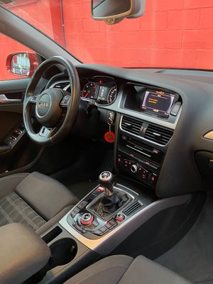 Audi A4 2.0 TDI 150cv S line edition  - Foto 14