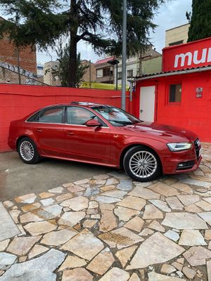 Audi A4 2.0 TDI 150cv S line edition  - Foto 4