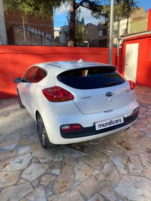 Kia Pro_Ceed 1.0 T-GDi 88kW (120CV) x-Tech17 Eco-Dyn  - Foto 10