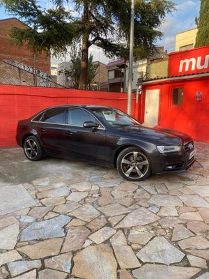 Audi A4 2.0 TDI 143cv  - Foto 5