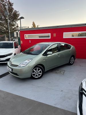 Toyota Prius 1.5 VVT-i HSD  - Foto 5