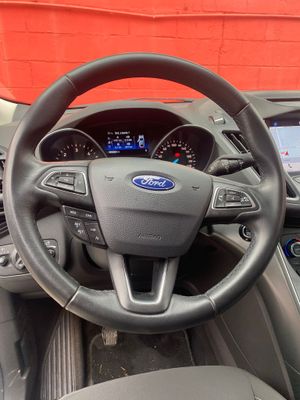 Ford Kuga Trend+ 2.0 TDCi 88kW (120CV) 4x2  - Foto 17