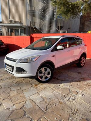 Ford Kuga 1.5 EcoBoost 110kW A-S-S 4x2 Trend  - Foto 6