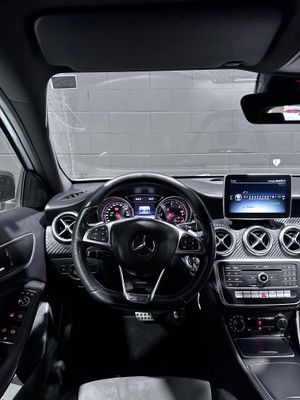 Mercedes Clase A A 180 d AMG Line  - Foto 12