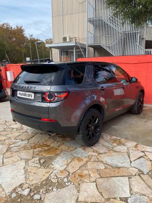 Land-Rover Discovery Sport 2.0L TD4 180CV 4x4 HSE Luxury  - Foto 11