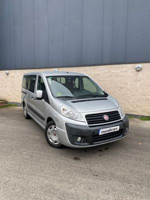 Fiat Scudo 2.0 JTDM Panorama Family L2H1 130 Multijet   - Foto 4