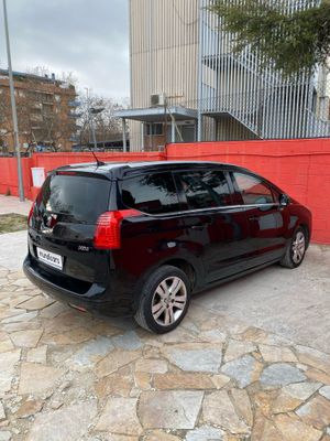 Peugeot 5008 Allure 2.0 HDI 150 FAP  - Foto 11