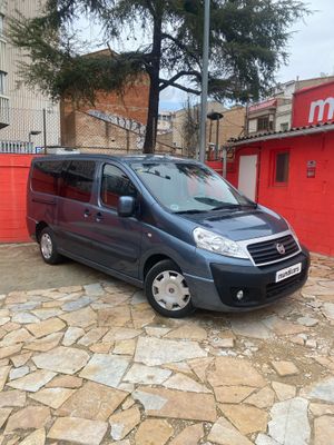 Fiat Scudo 2.0 JTDM Panorama Family L2H1 130 Multijet   - Foto 3