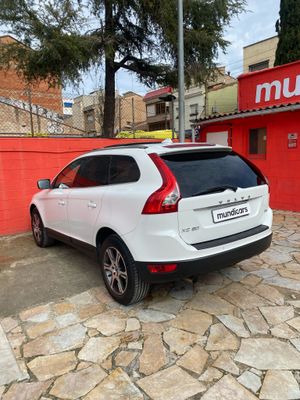 Volvo XC60 2.0 D3 Momentum Auto  - Foto 9