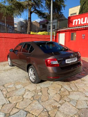 Skoda Octavia 1.6 TDI CR 81KW (110cv) DSG CR Ambition  - Foto 9