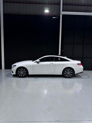 Mercedes Clase E Coupé E 220 d 4MATIC  - Foto 6