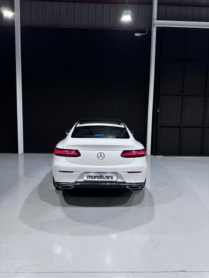 Mercedes Clase E Coupé E 220 d 4MATIC  - Foto 9