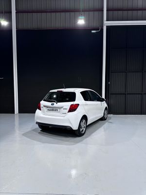 Toyota Yaris 1.5 Hybrid Advance  - Foto 10