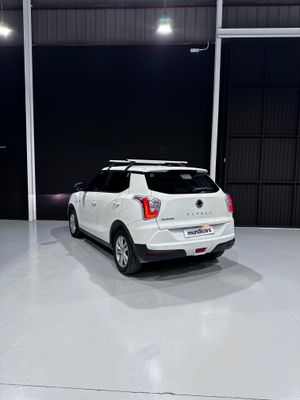 SsangYong Tivoli D16T Limited 4x2  - Foto 8