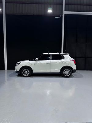 SsangYong Tivoli D16T Limited 4x2  - Foto 10