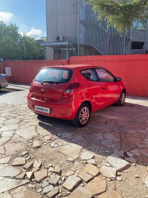 Hyundai i20 i20 1.4 Comfort AA ESP  - Foto 8