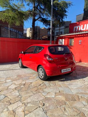 Hyundai i20 i20 1.4 Comfort AA ESP  - Foto 10