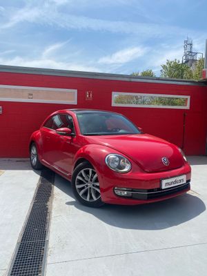 Volkswagen Beetle 1.6 TDI 105cv Design  - Foto 3