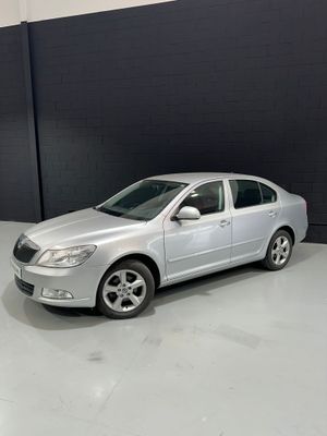 Skoda Octavia 1.6 TDI CR 105cv Ambition  - Foto 8