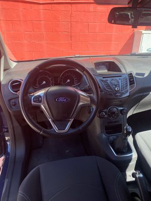 Ford Fiesta 1.0 EcoBoost 100cv Trend 5p  - Foto 13