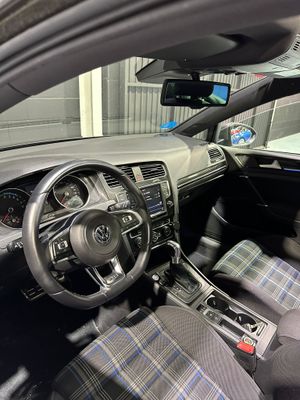 Volkswagen Golf 1.4 TSI DSG GTE  - Foto 13