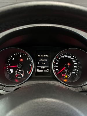 Volkswagen Golf 1.6 TDI 105 DSG Advance BMotion Tech  - Foto 15