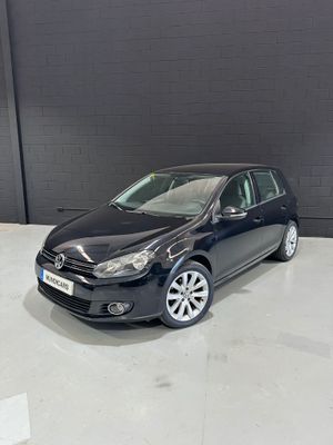 Volkswagen Golf 1.6 TDI 105 DSG Advance BMotion Tech  - Foto 6