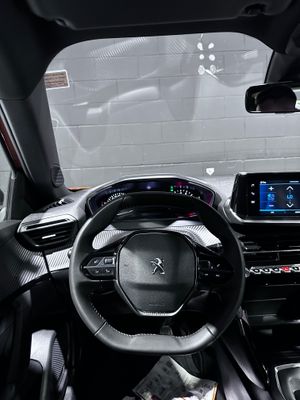 Peugeot 2008 Active Pack Puretech 100 S&S 6 Vel. MAN  - Foto 13