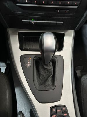 BMW Serie 3 318d Auto Touring  - Foto 19