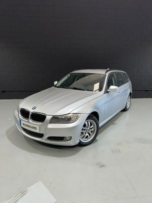 BMW Serie 3 318d Auto Touring  - Foto 7