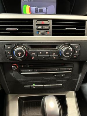 BMW Serie 3 318d Auto Touring  - Foto 18